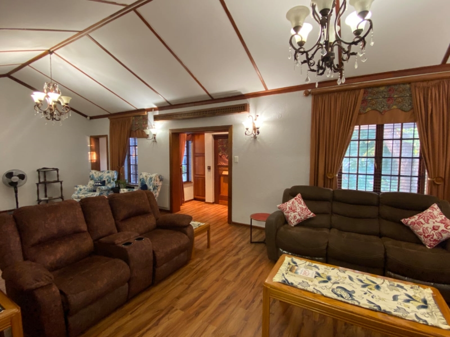 3 Bedroom Property for Sale in Protea Park North West